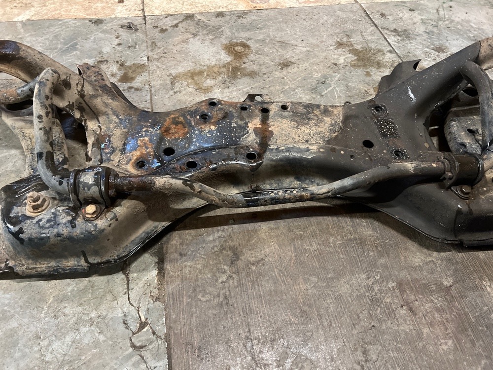 Подрамник Lifan Solano 2011 620