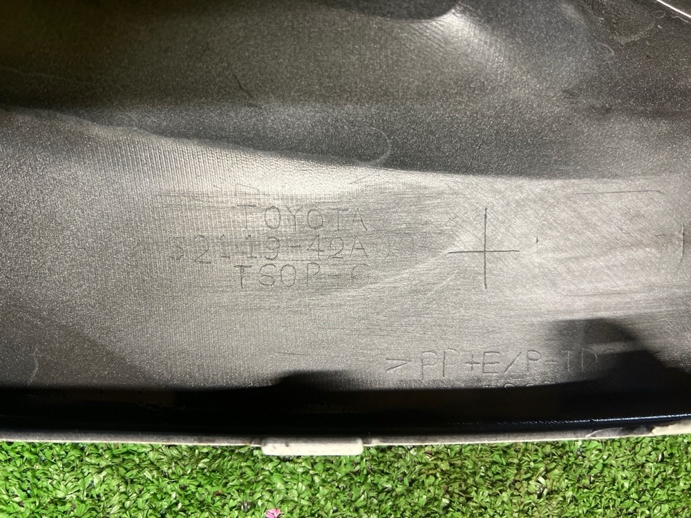 Бампер Toyota RAV4 2013 40
