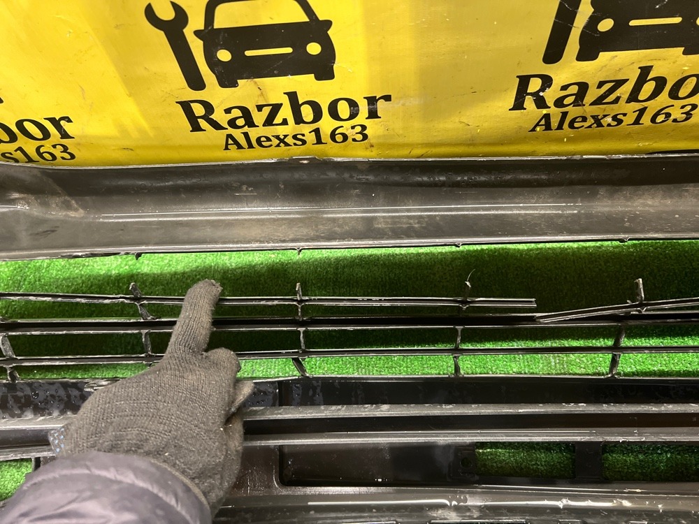 Бампер Toyota RAV4 2013 40