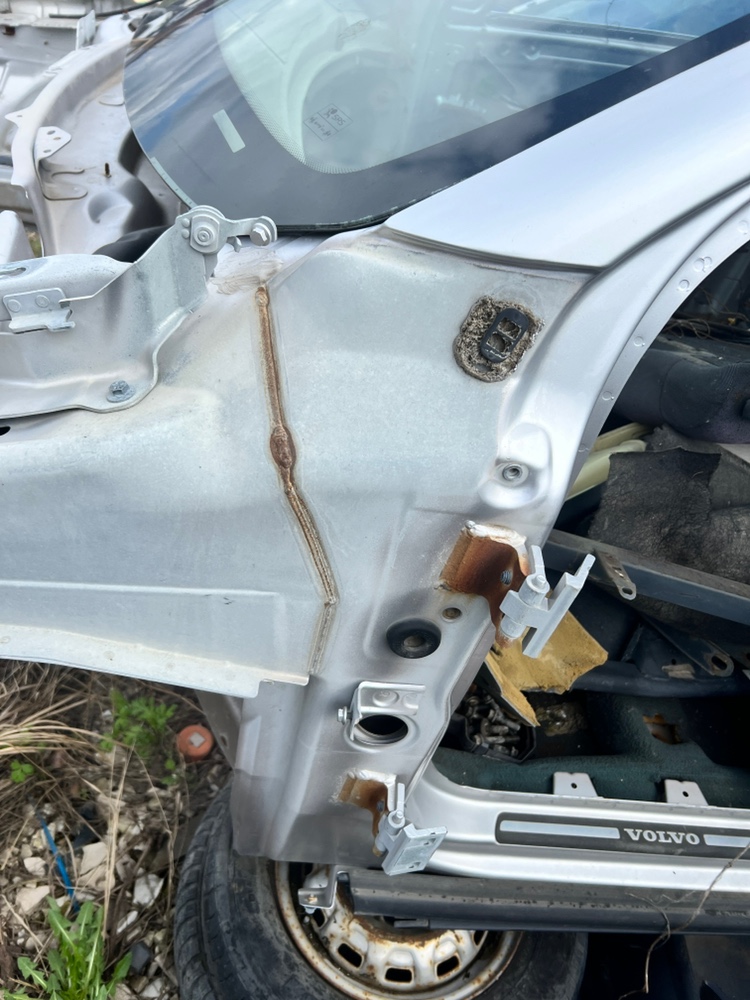 Четверть кузова Volvo XC90 2006 90