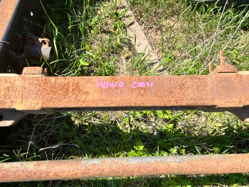 Балка передняя поперечная HOWO ZZ3255C 2008