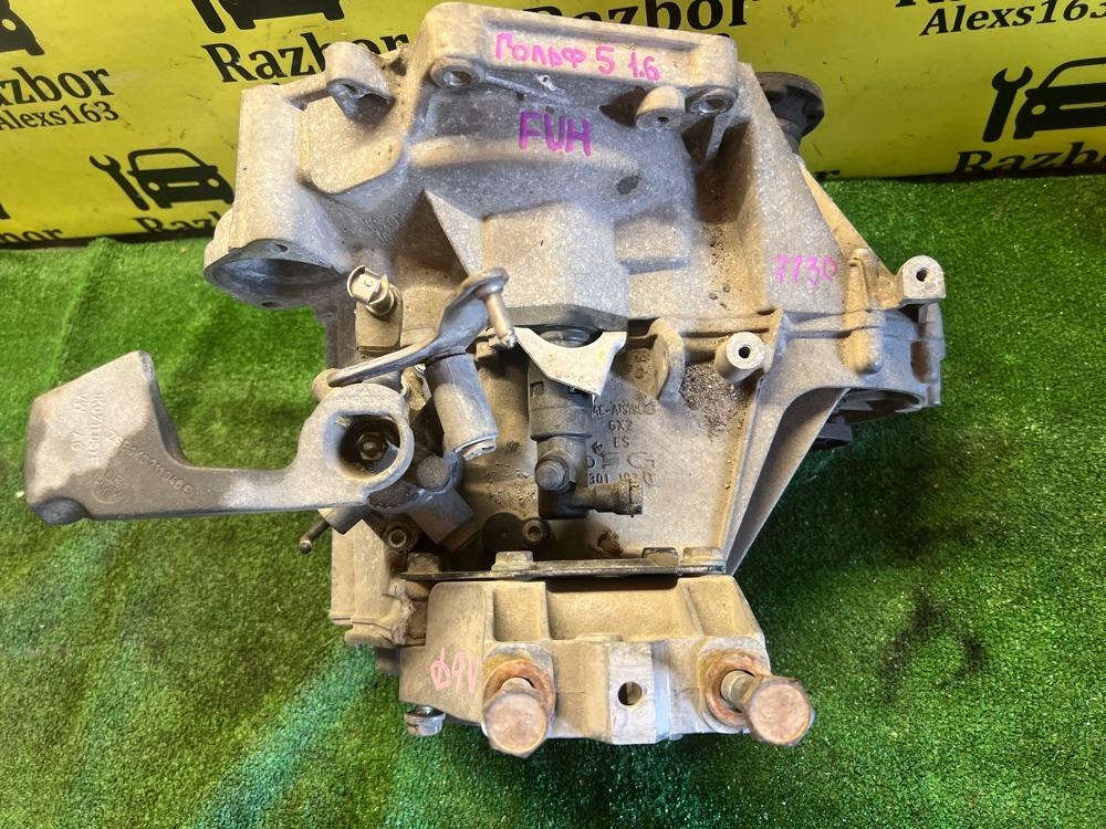 Коробка передач (МКПП) Volkswagen Golf 5 2005