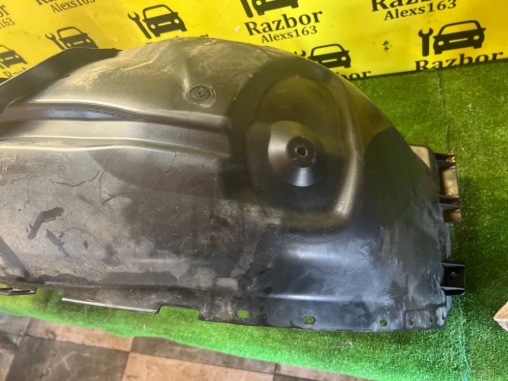 Подкрылок Ford KUGA 2013 2