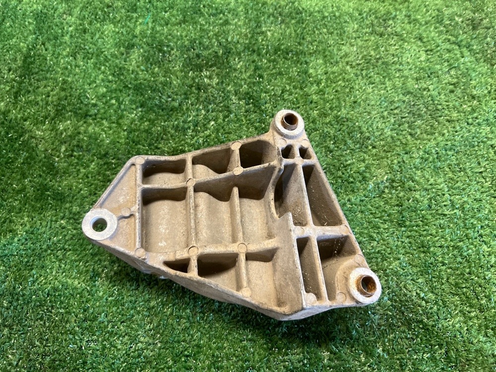 Кронштейн ГУР Range Rover 2005-2013