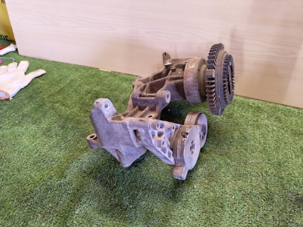 Кронштейн генератора Audi A4 1997 B5