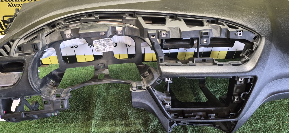 Торпедо Kia Rio 2014 3