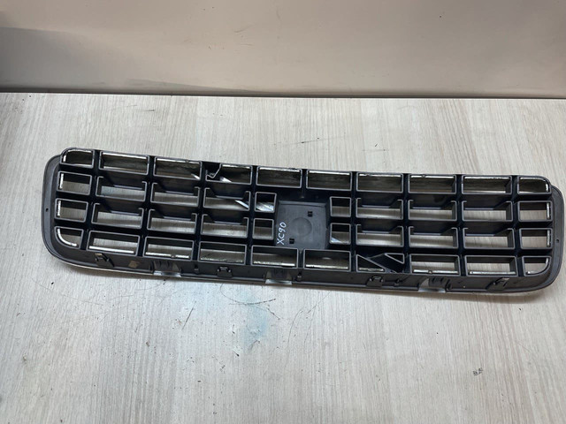 Решетка радиатора Volvo XC90 2005 C_59