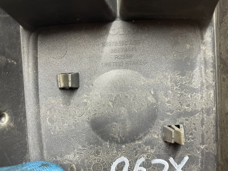 Решетка радиатора Volvo XC90 2005 C_59