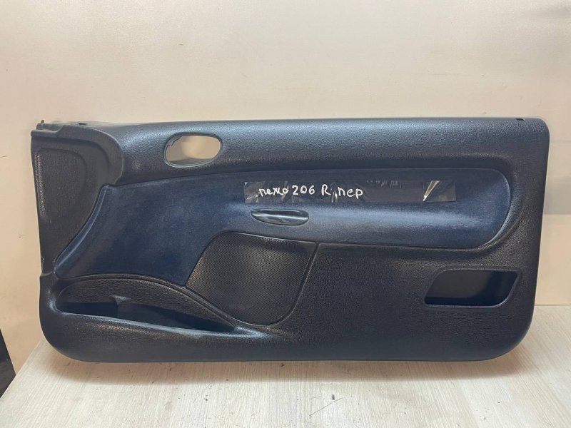 Обшивка двери Peugeot 206 2006 2A/C