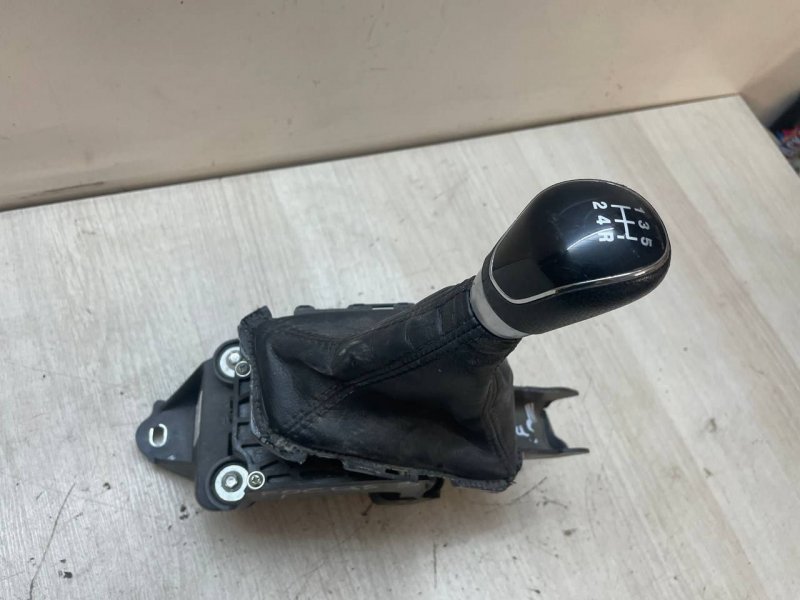 Ручка МКПП Ford Focus 3 2013 CB8