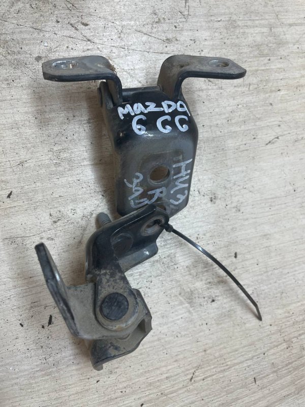 Петля двери Mazda 6 2005 GG