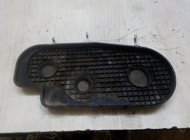 Кожух ремня ГРМ Land Rover Discovery 2010 L319