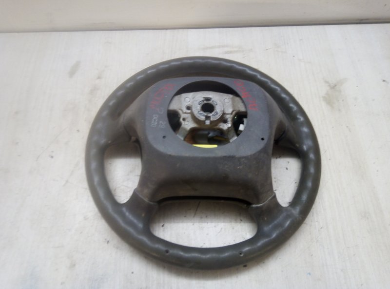 Рулевое колесо Mazda Bongo 1997-2002 GF