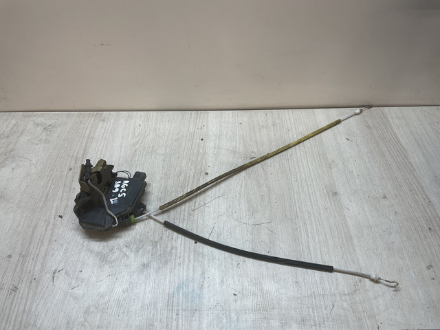 Замок двери Audi A6 2000 C5