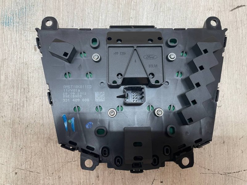 Блок управления магнитолой Ford Focus 3 2013 CB8