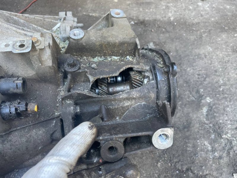 МКПП Ford Focus 3 2013 CB8