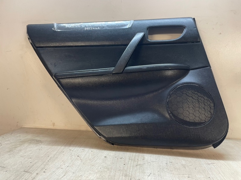 Обшивка двери Mazda 6 2005 GG