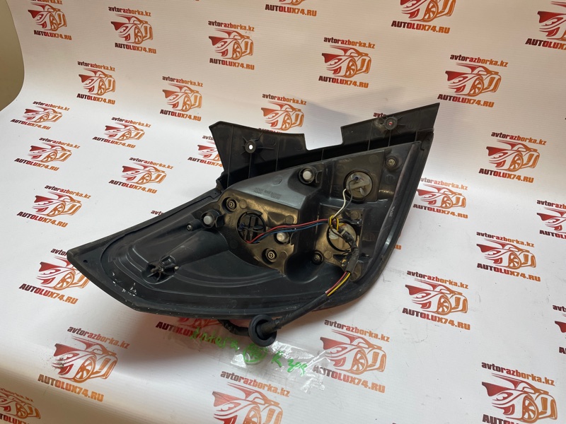Фонарь Opel Antara 2009 L07