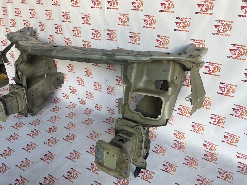 Передняя панель Opel Antara 2008 C105