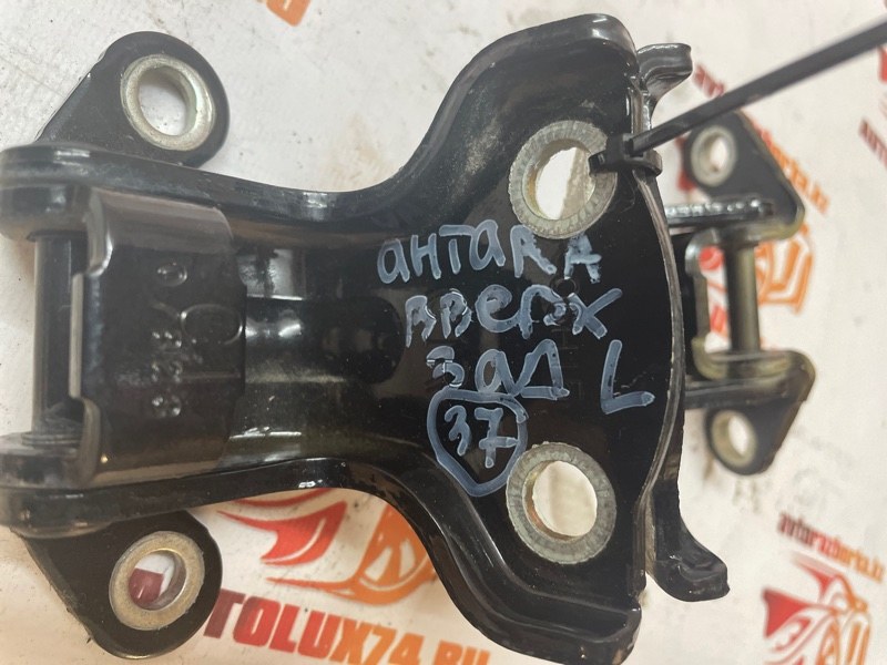 Петля двери Opel Antara 2008 С105