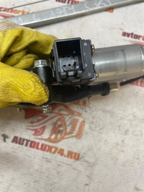 Стеклоподъемник Mazda 3 2018 BM хетчбек