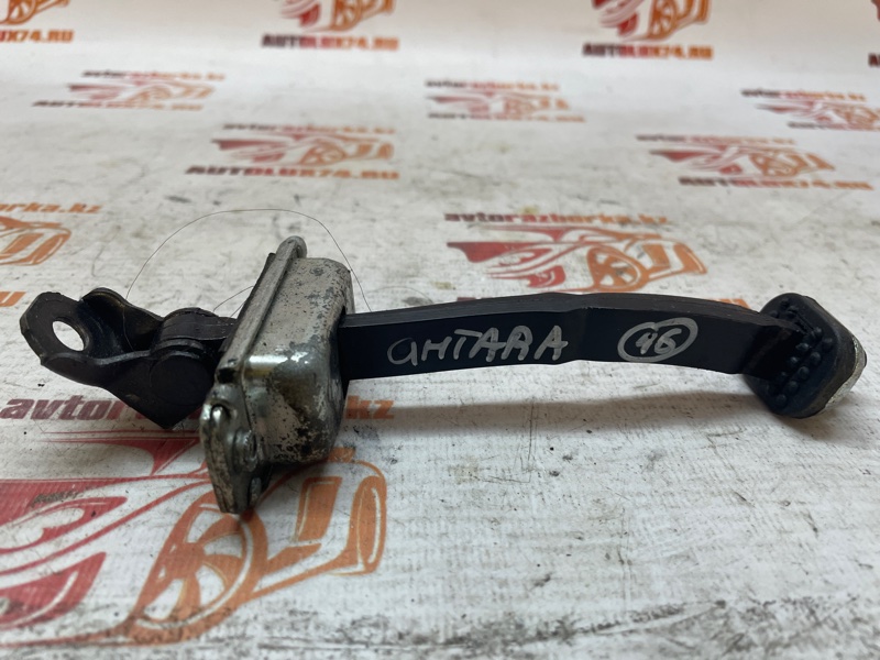 Ограничитель двери Opel Antara 2009 L07