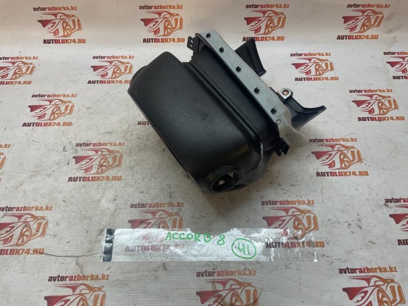 Кожух рулевой колонки Honda Accord 8 2010 CU