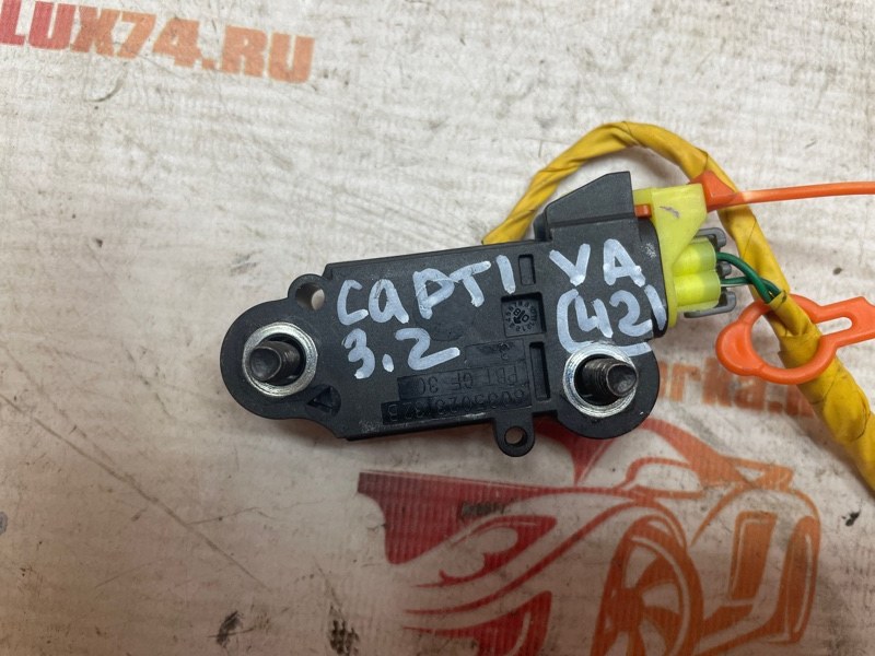 Датчик удара Chevrolet Captiva 2011 C100