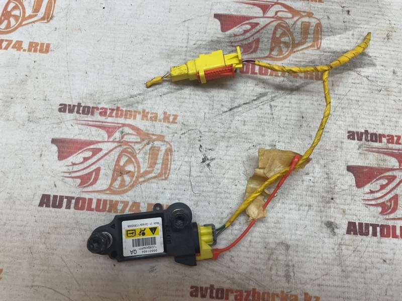 Датчик удара Opel Antara 2008 С105