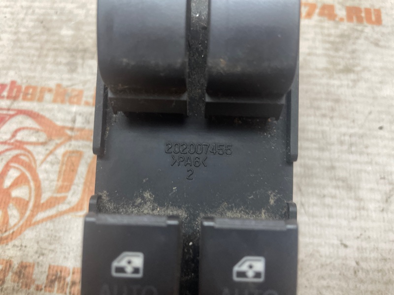 Блок управления стеклоподъемниками Opel Antara 2009 L07
