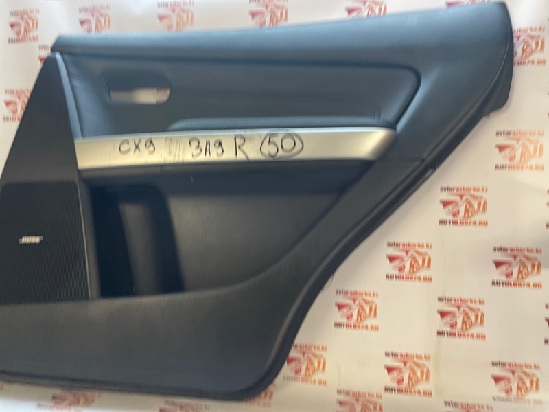 Обшивка двери Mazda CX-9 2009 TB