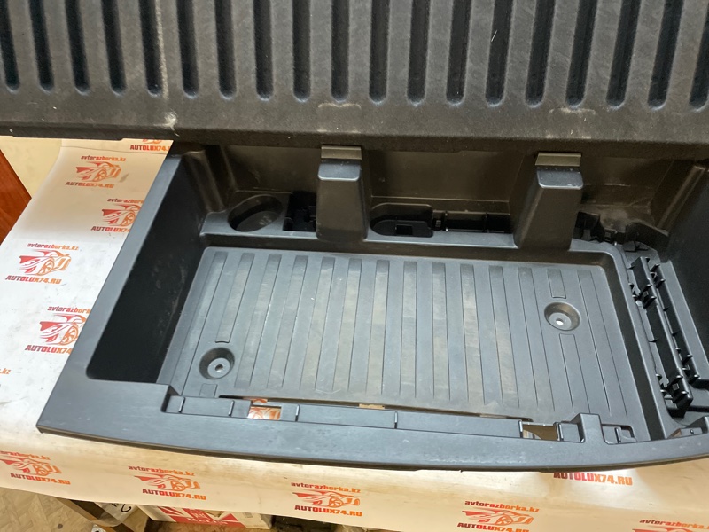 Пол багажника Mazda CX-9 2009 TB