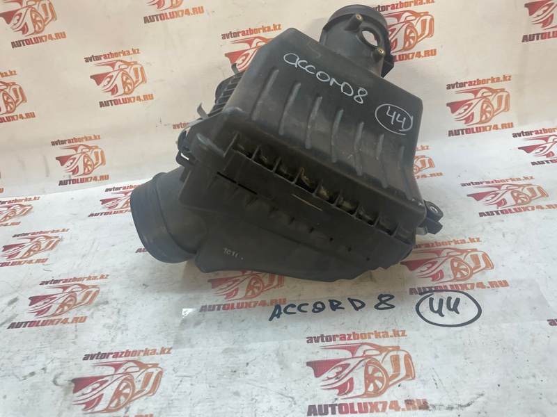 Корпус воздушного фильтра Honda Accord 8 2012 CU2