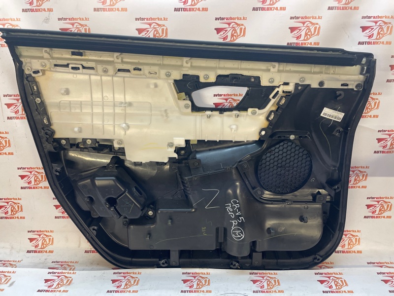 Обшивка двери Honda CR-V 5 2019 RW