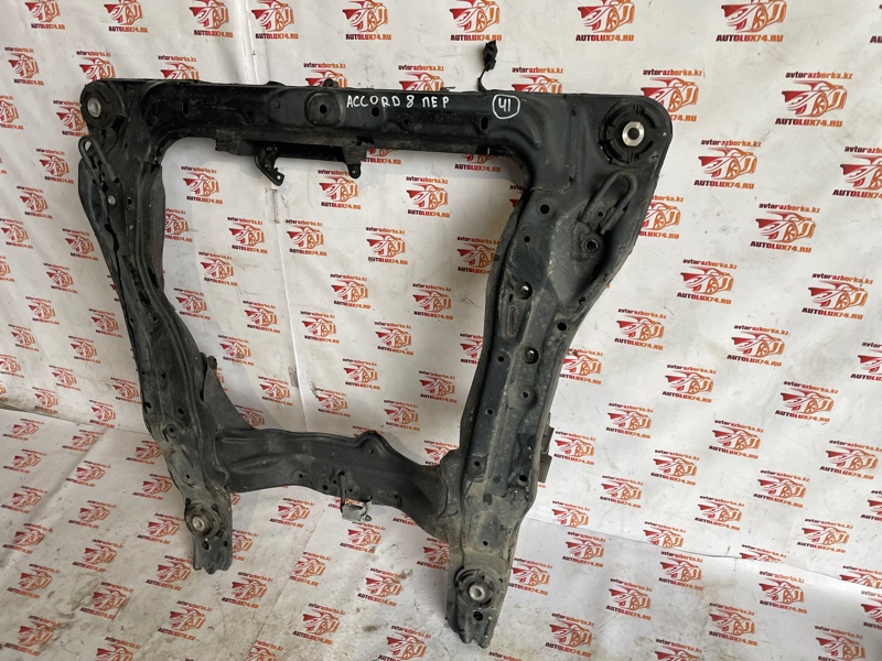 Балка Honda Accord 8 2010 CU