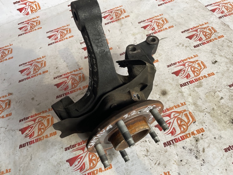 Кулак поворотный Chevrolet Captiva 2006-2011 C100