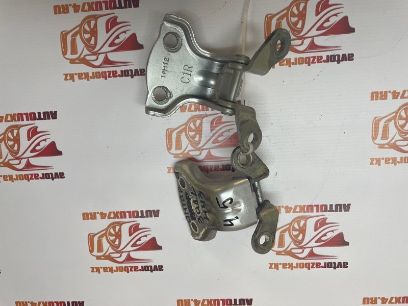 Петля двери Opel Antara 2008 C105