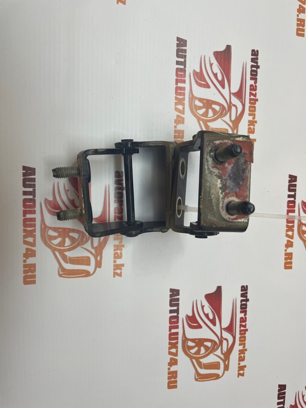 Петля багажника Opel Antara 2008 С105