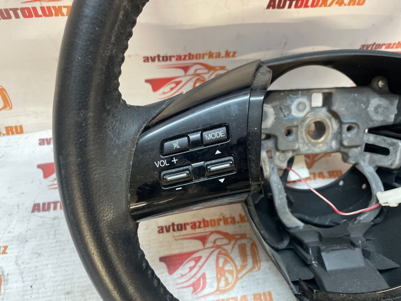 Кнопки руля Mazda CX-9 2009 TB