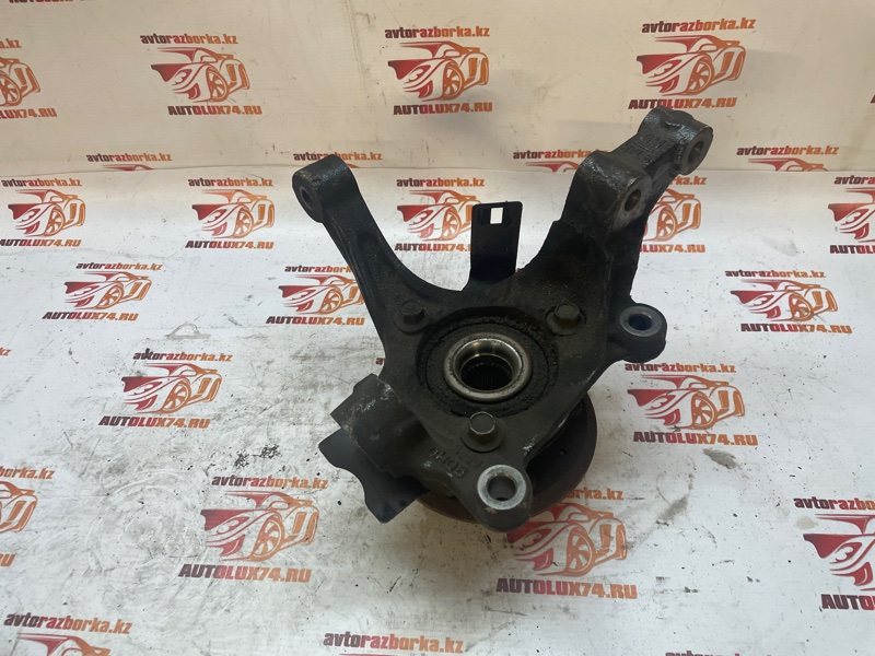 Кулак поворотный Opel Antara 2008 C105