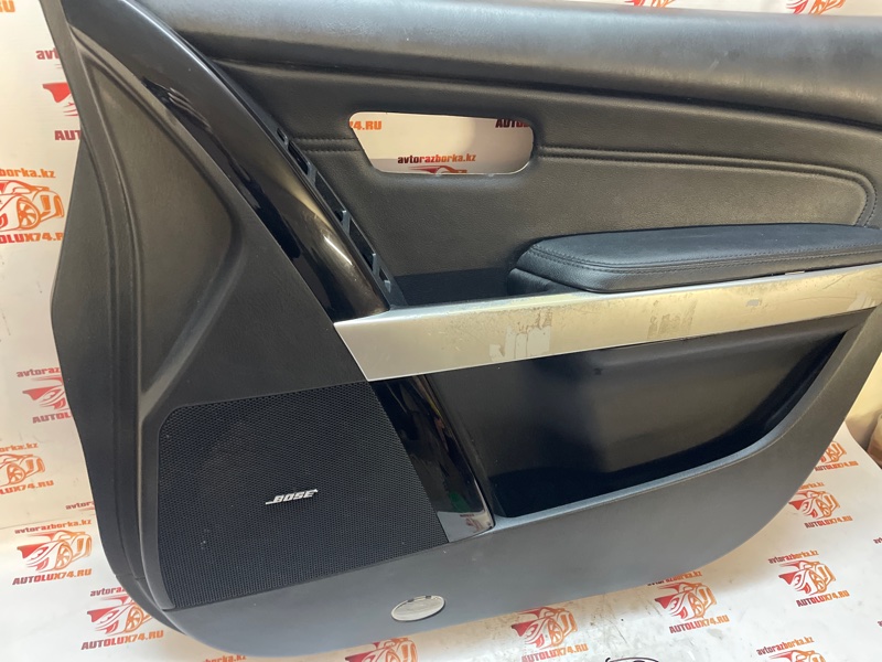 Обшивка двери Mazda CX-9 2009 TB