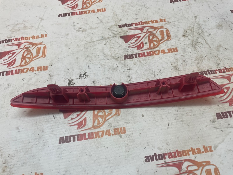 Катафот бампера Mazda 3 2020 BP