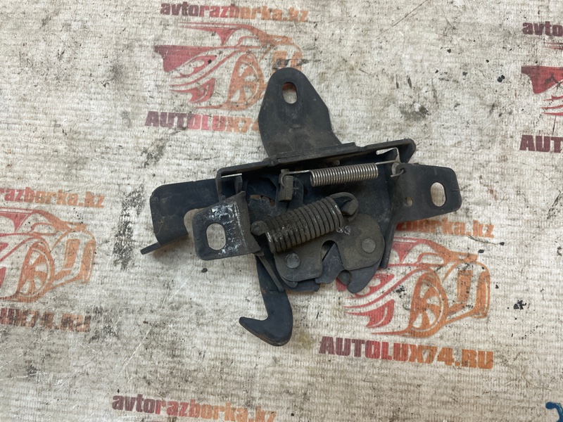 Замок капота Chevrolet Captiva 2011 C100