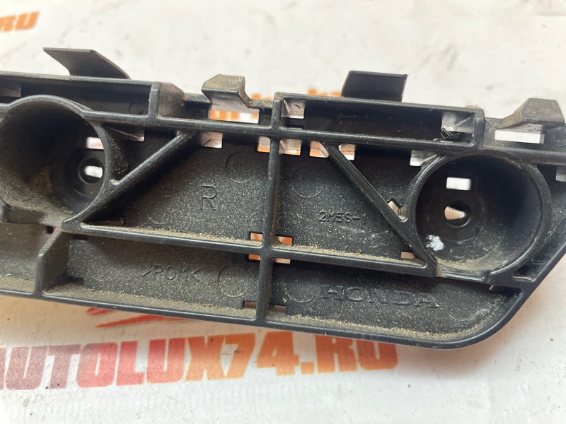 Кронштейн крыла Honda CR-V 3 2006-2012 RE