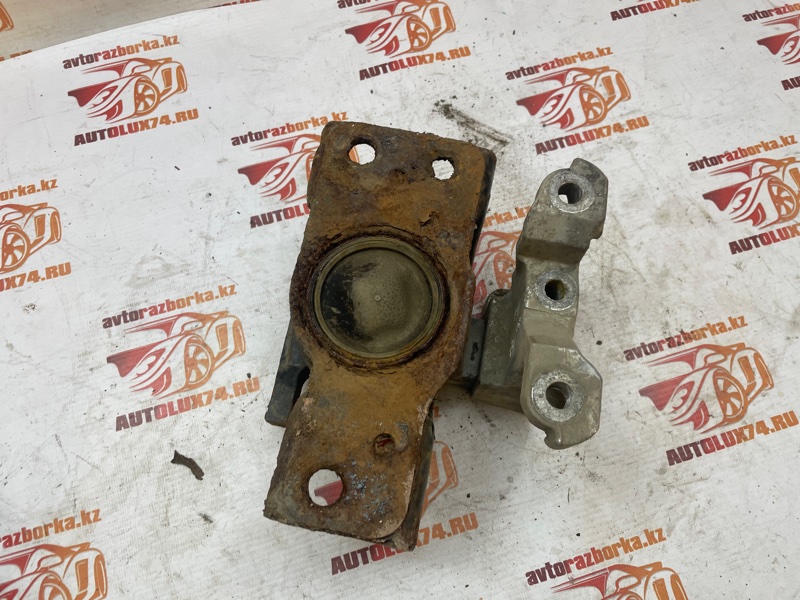 Подушка двигателя Nissan March III 2003 K12