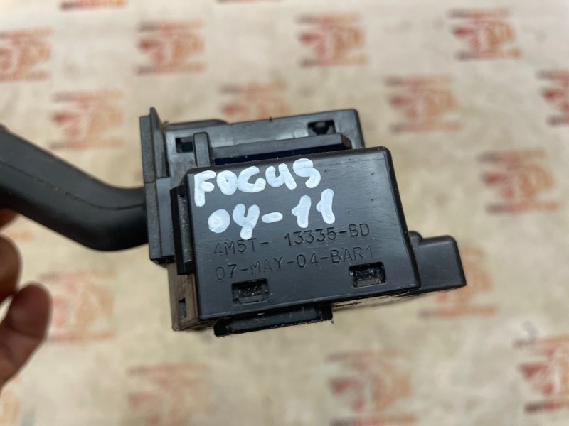 Переключатель поворотов Ford Focus 2 2004-2010 CB4