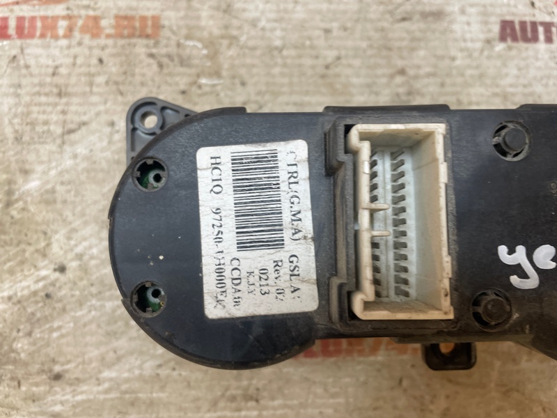 Блок управления климатом Kia Ceed 2007-2012 ED