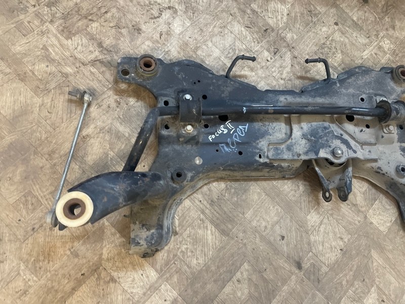 Балка Ford Focus 2 2005-2008 CB4