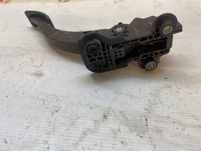 Педаль газа Mitsubishi Outlander 2005-2012 CW0W