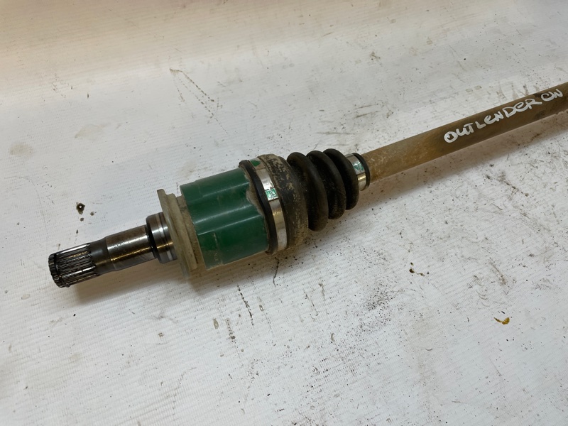 Привод Mitsubishi Outlander 2005-2012 CW0W